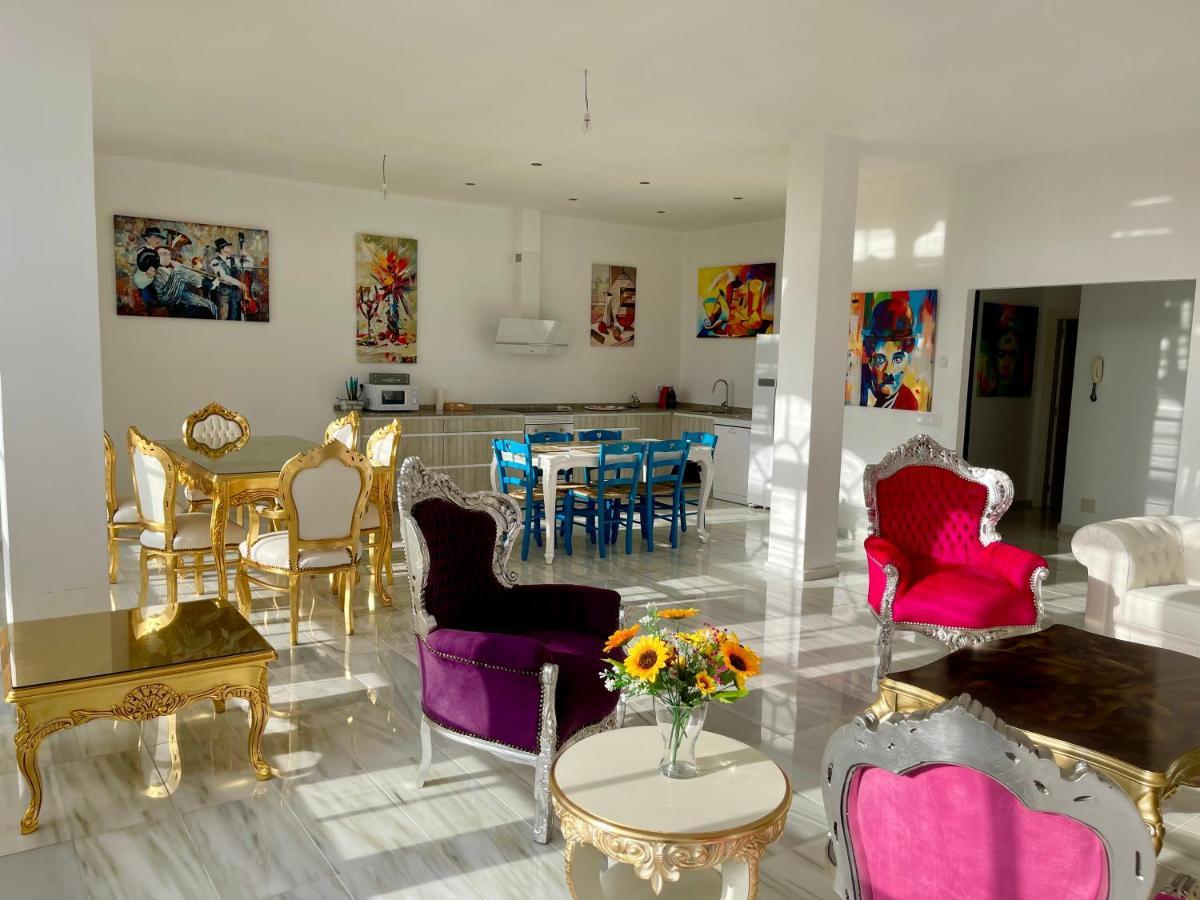 Апартаменты Apartamento Maria Pita Ла-Корунья Экстерьер фото