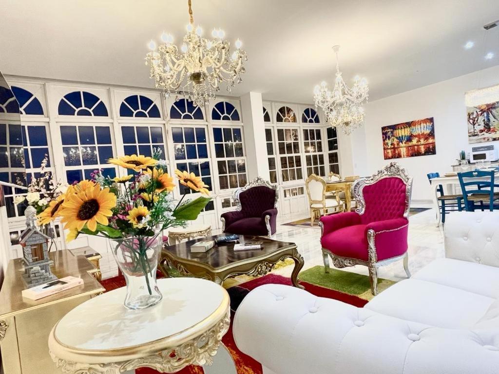 Апартаменты Apartamento Maria Pita Ла-Корунья Экстерьер фото
